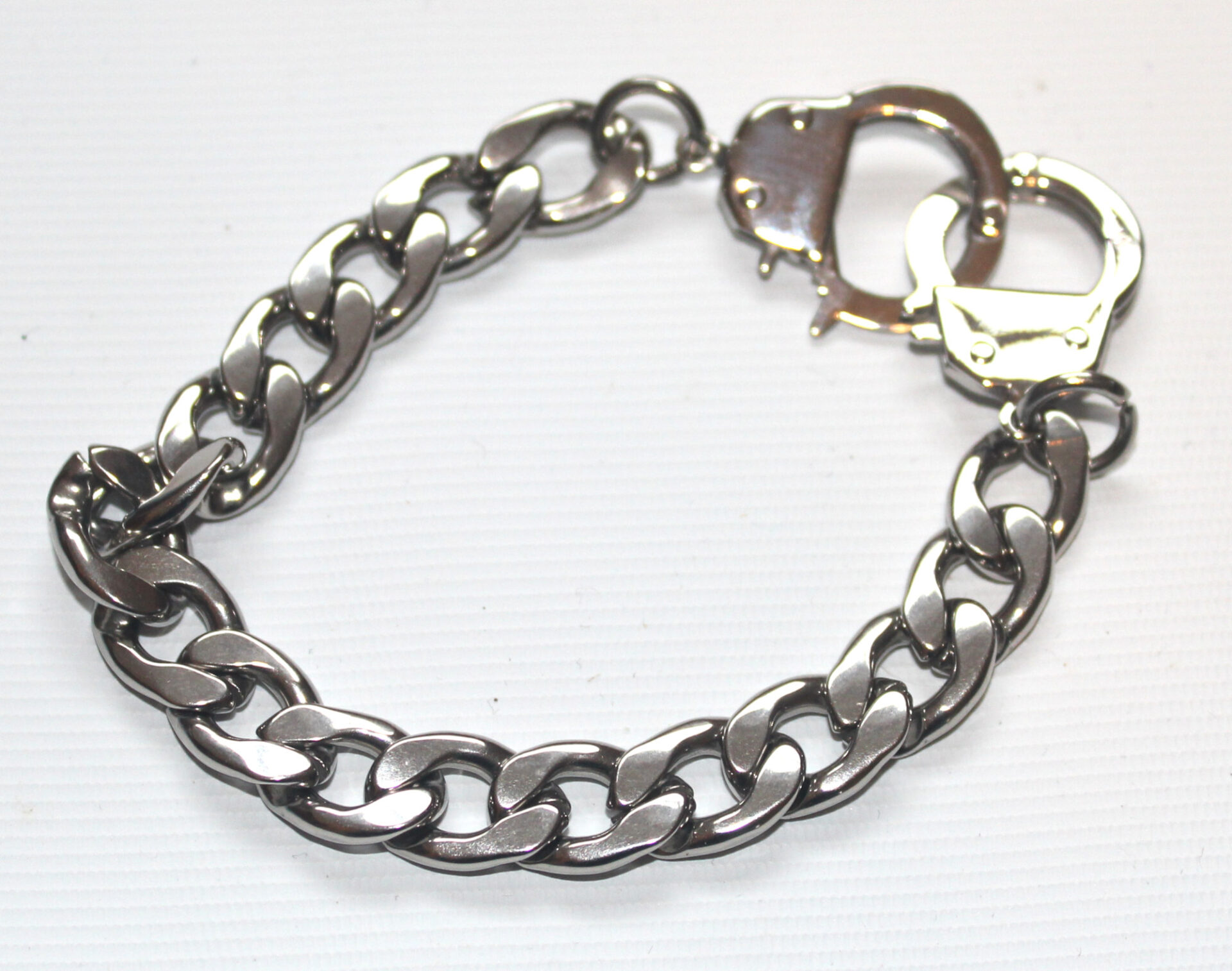 Soloist bone shaped handcuffs braceletの+oleiroalvesimoveis.com.br