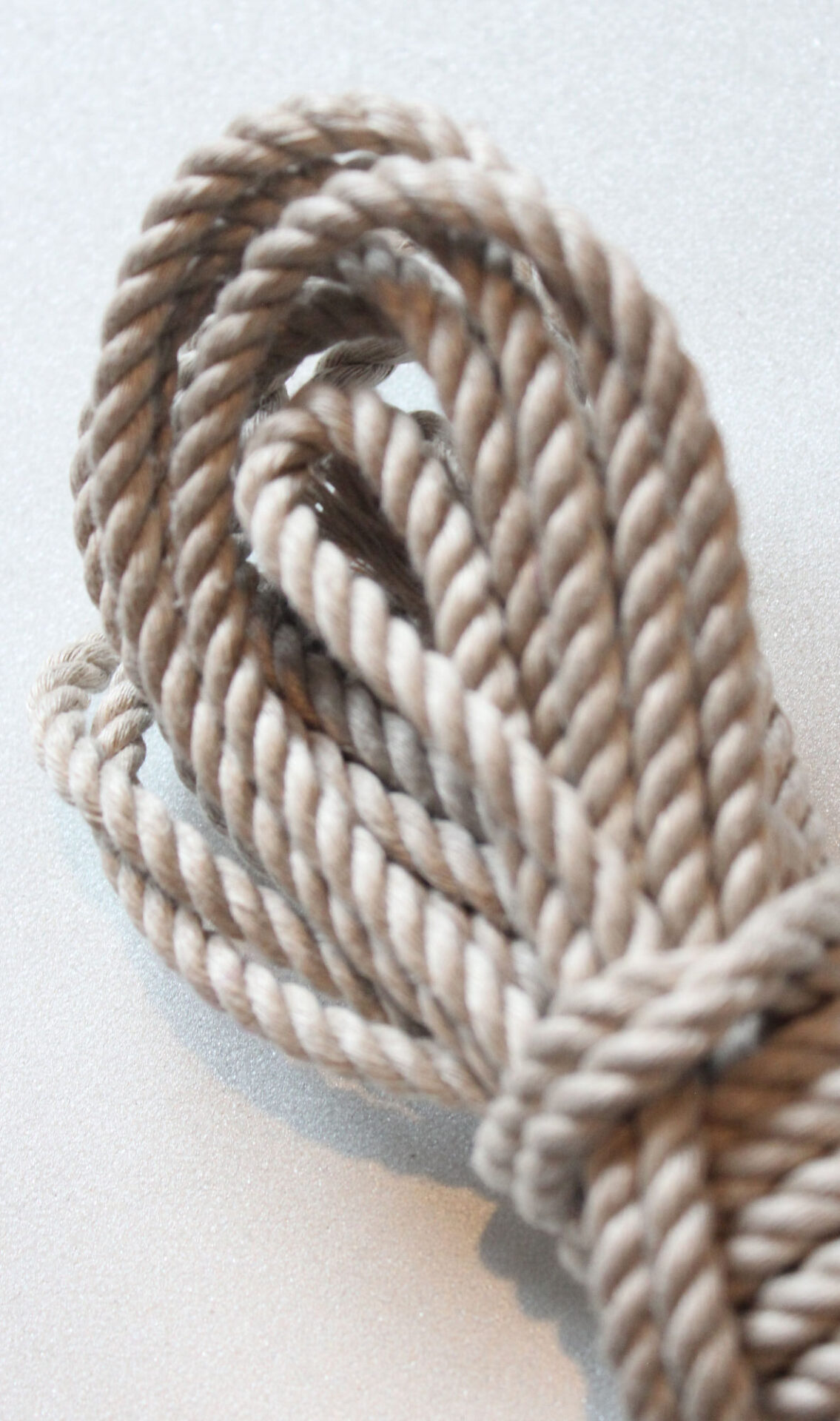 Natural hemp rope - choose your length - Bondatrix